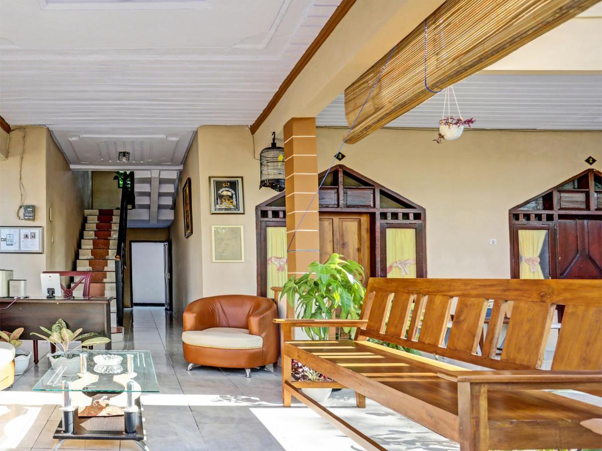 Oyo 91261 Cita Suraya Homestay بانيووانجى المظهر الخارجي الصورة