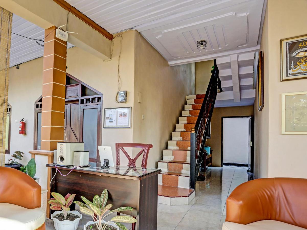 Oyo 91261 Cita Suraya Homestay بانيووانجى المظهر الخارجي الصورة