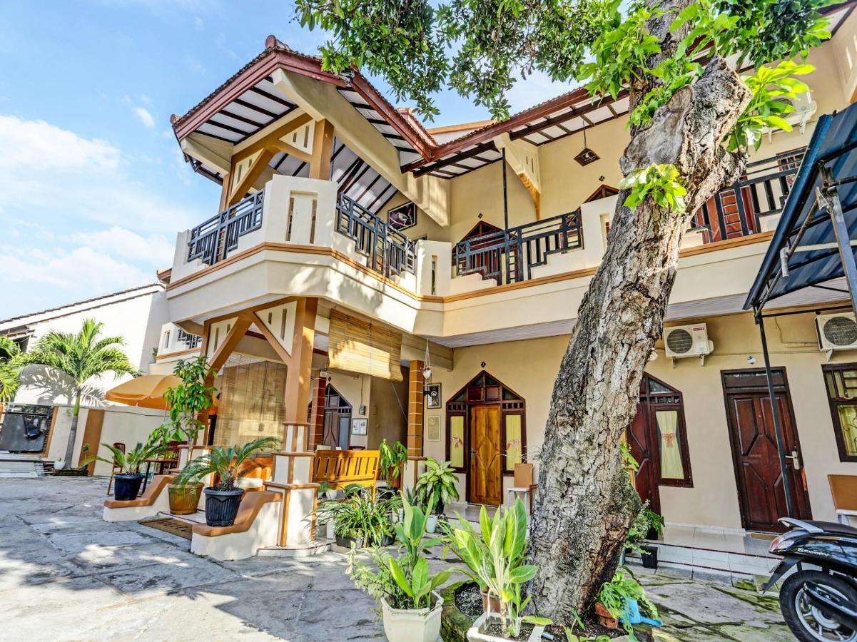 Oyo 91261 Cita Suraya Homestay بانيووانجى المظهر الخارجي الصورة