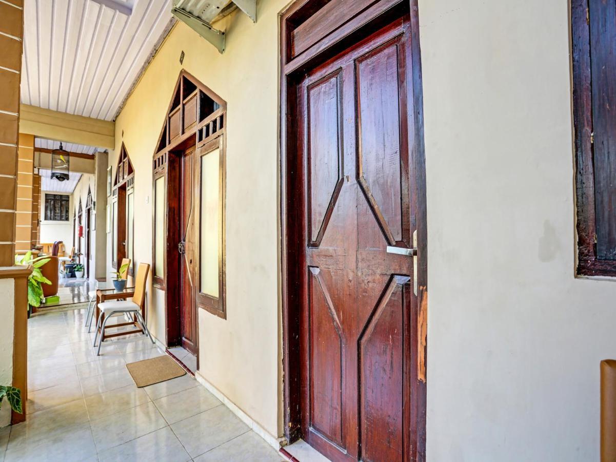 Oyo 91261 Cita Suraya Homestay بانيووانجى المظهر الخارجي الصورة