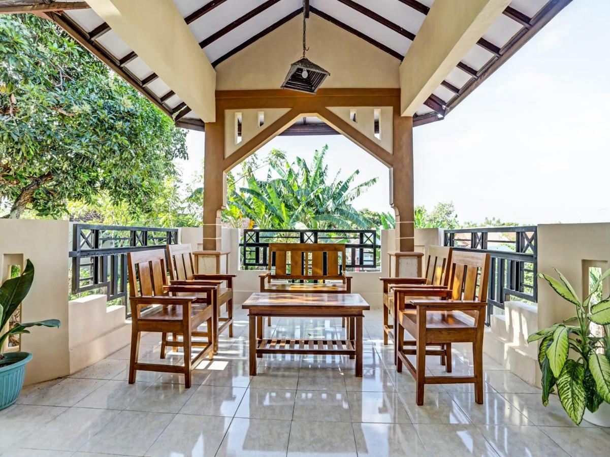 Oyo 91261 Cita Suraya Homestay بانيووانجى المظهر الخارجي الصورة