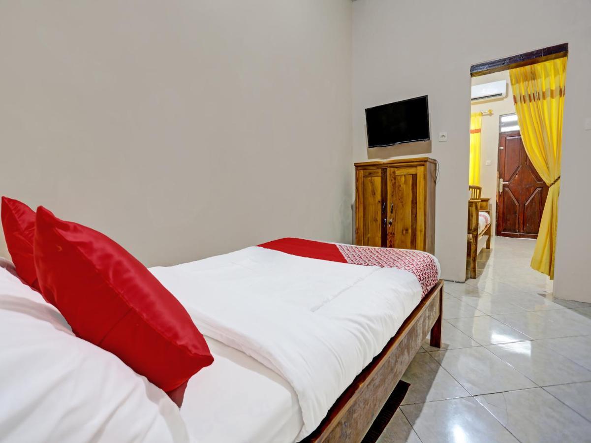 Oyo 91261 Cita Suraya Homestay بانيووانجى المظهر الخارجي الصورة