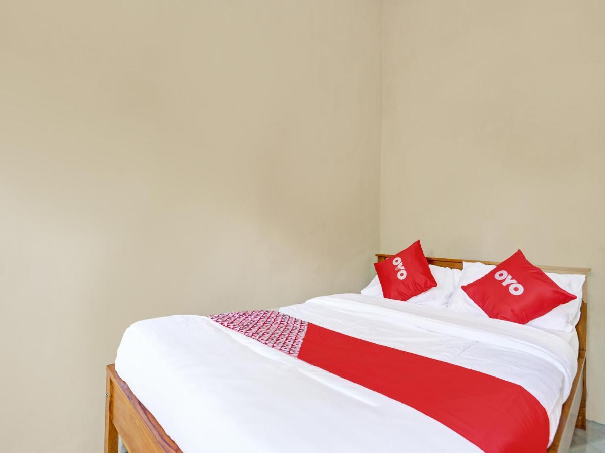 Oyo 91261 Cita Suraya Homestay بانيووانجى المظهر الخارجي الصورة